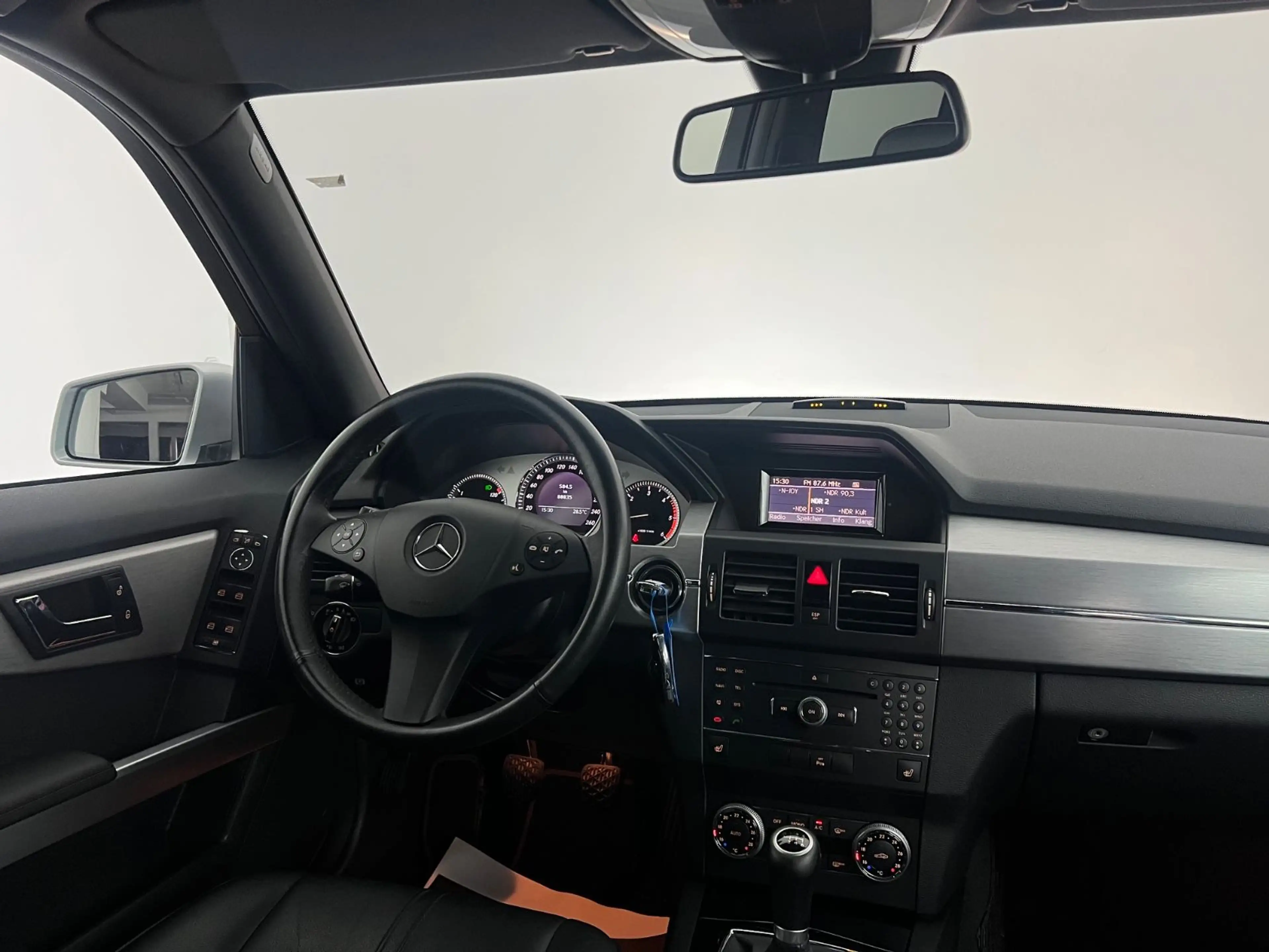 Mercedes-Benz GLK 220 CDI / NUR 88.tKM / RENTNER / GARANTIE — photo 10