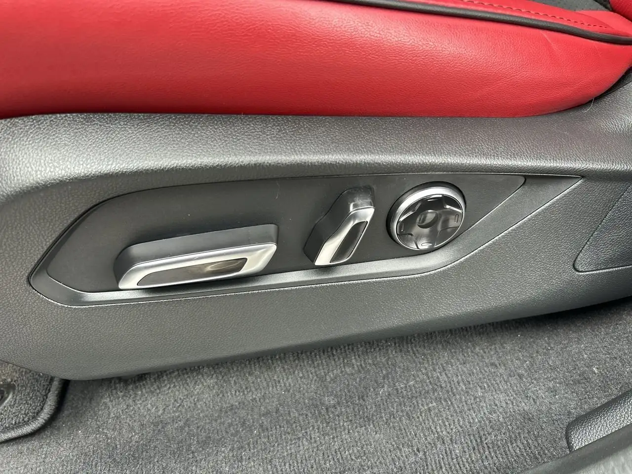 Acura MDX снимка Acura MDX