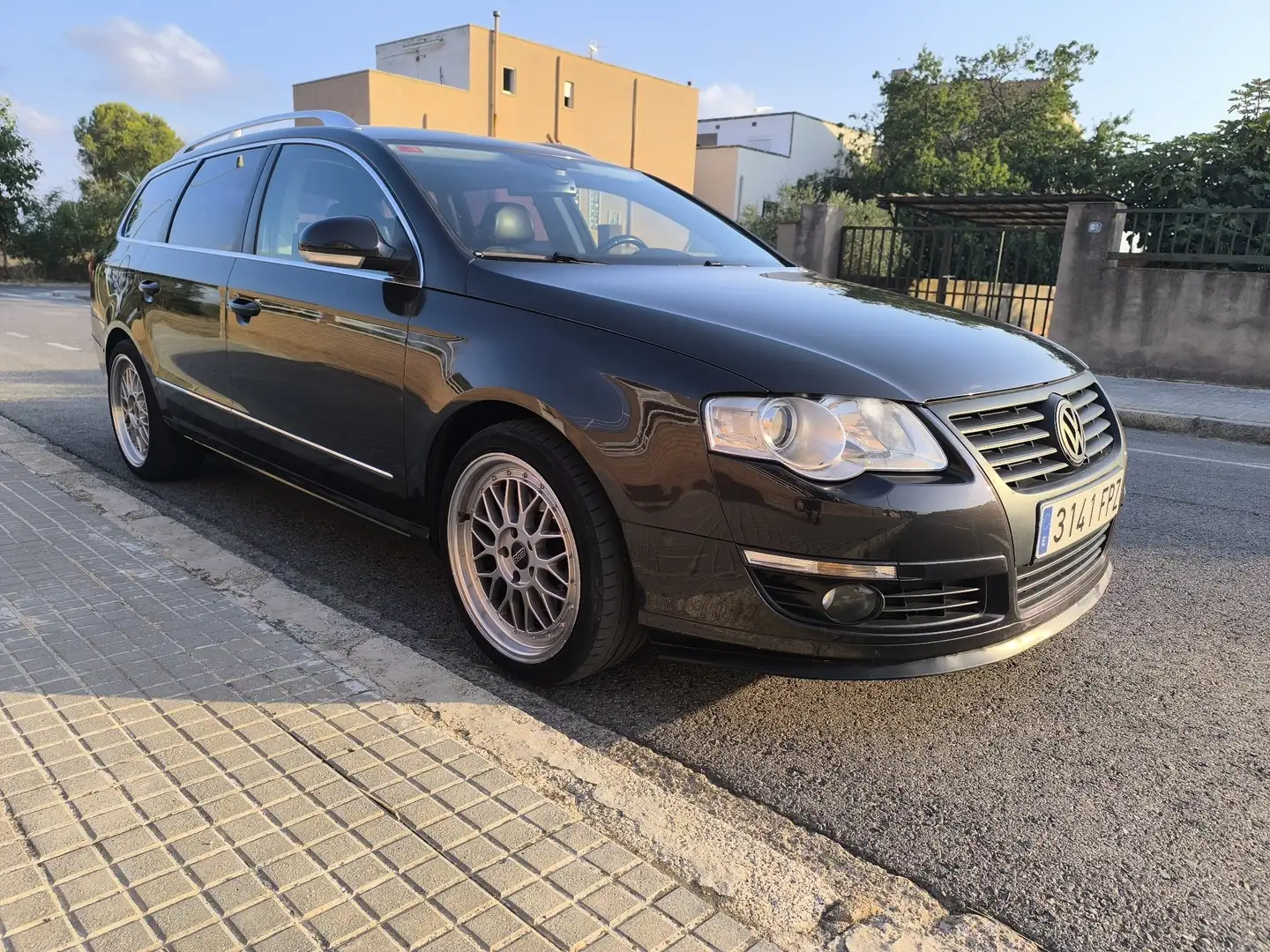 Volkswagen Passat Variant 2.0TDI Highline - 1
