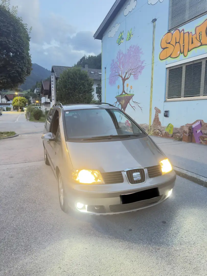 SEAT Alhambra family Ecomotive 2,0 TDI PD DPF - 1