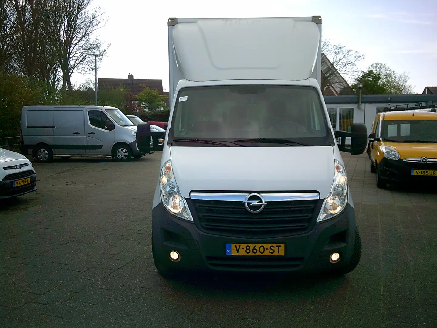 Opel Movano 2.3 CDTI BiTurbo L3 Start/Stop voorzien van zijdeu Weiß - 2