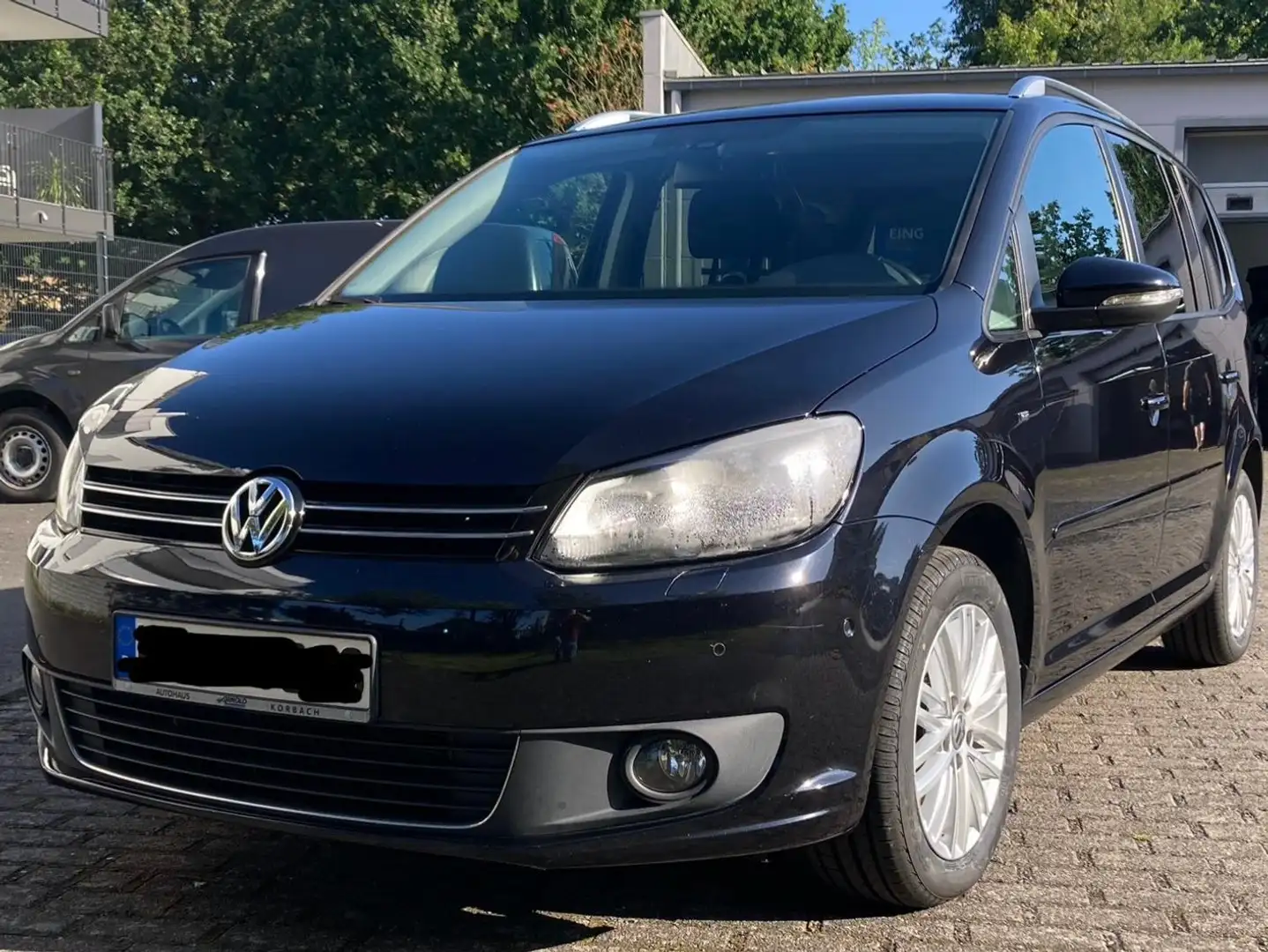 Volkswagen Touran Touran 1.4 TSI DSG Cup Schwarz - 1