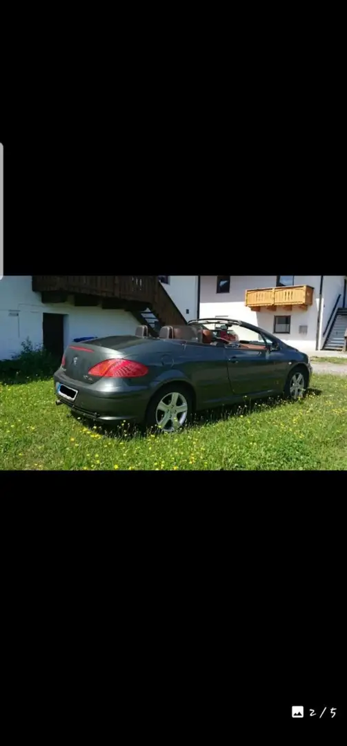 Peugeot 307 Achtung: Kein TÜV – Auto wegen Rost am Unterboden - 2