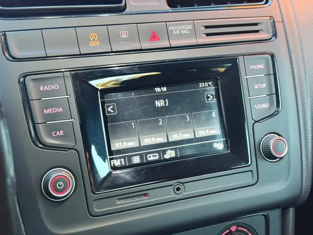 Volkswagen Polo view 10