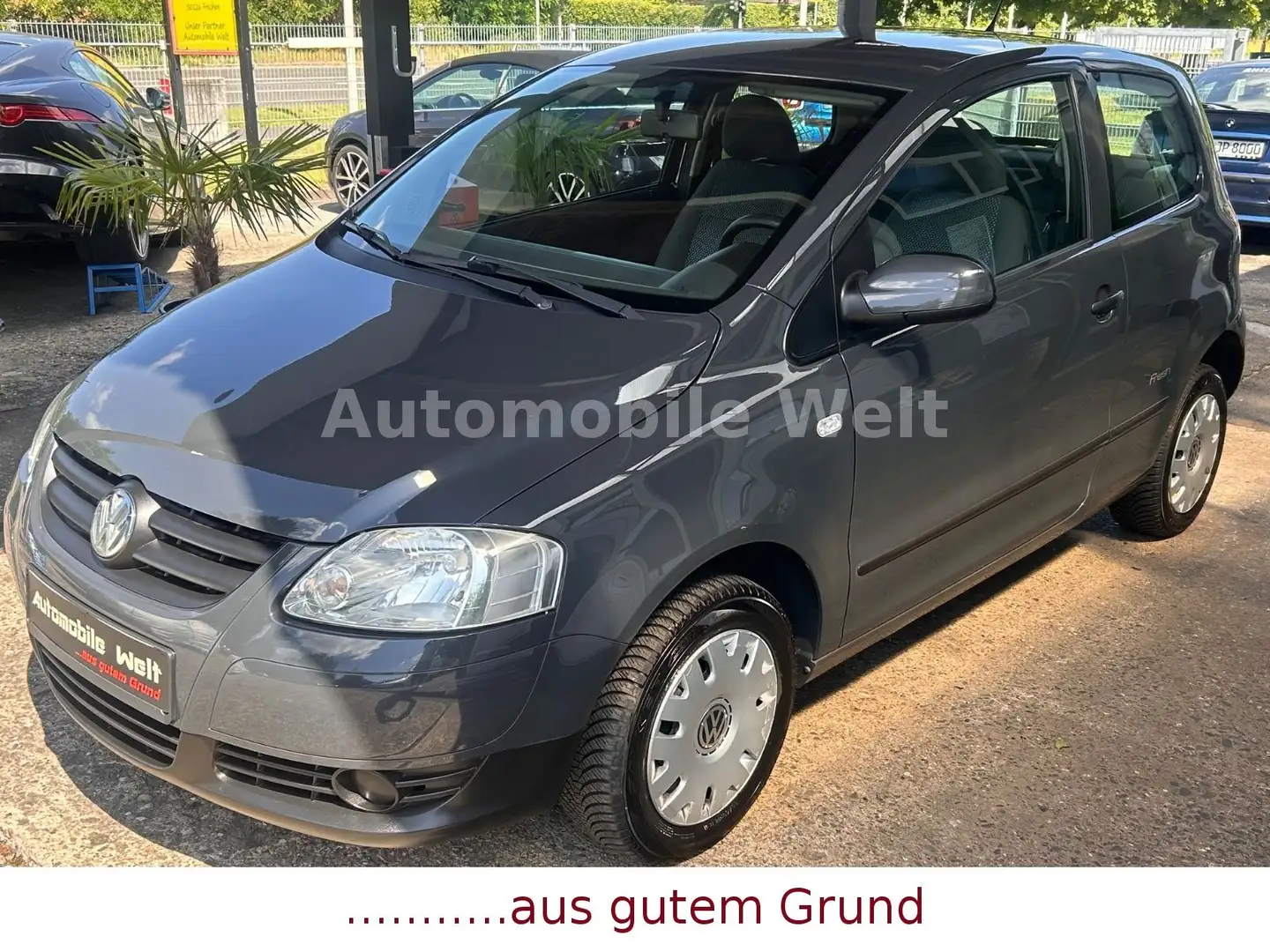 Volkswagen Fox 1,2 Fresh 1.Hand Servo Allwetterreifen RCD Gris - 1
