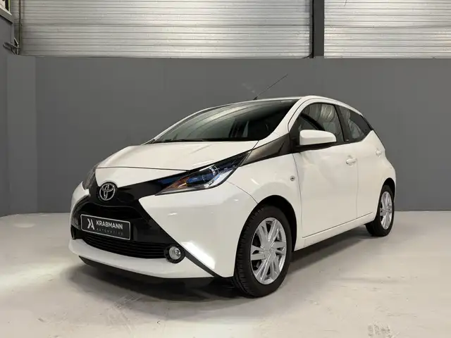 Toyota Aygo 1.0 VVT-i X-Play Edition S Automaat|Dealer Onderho