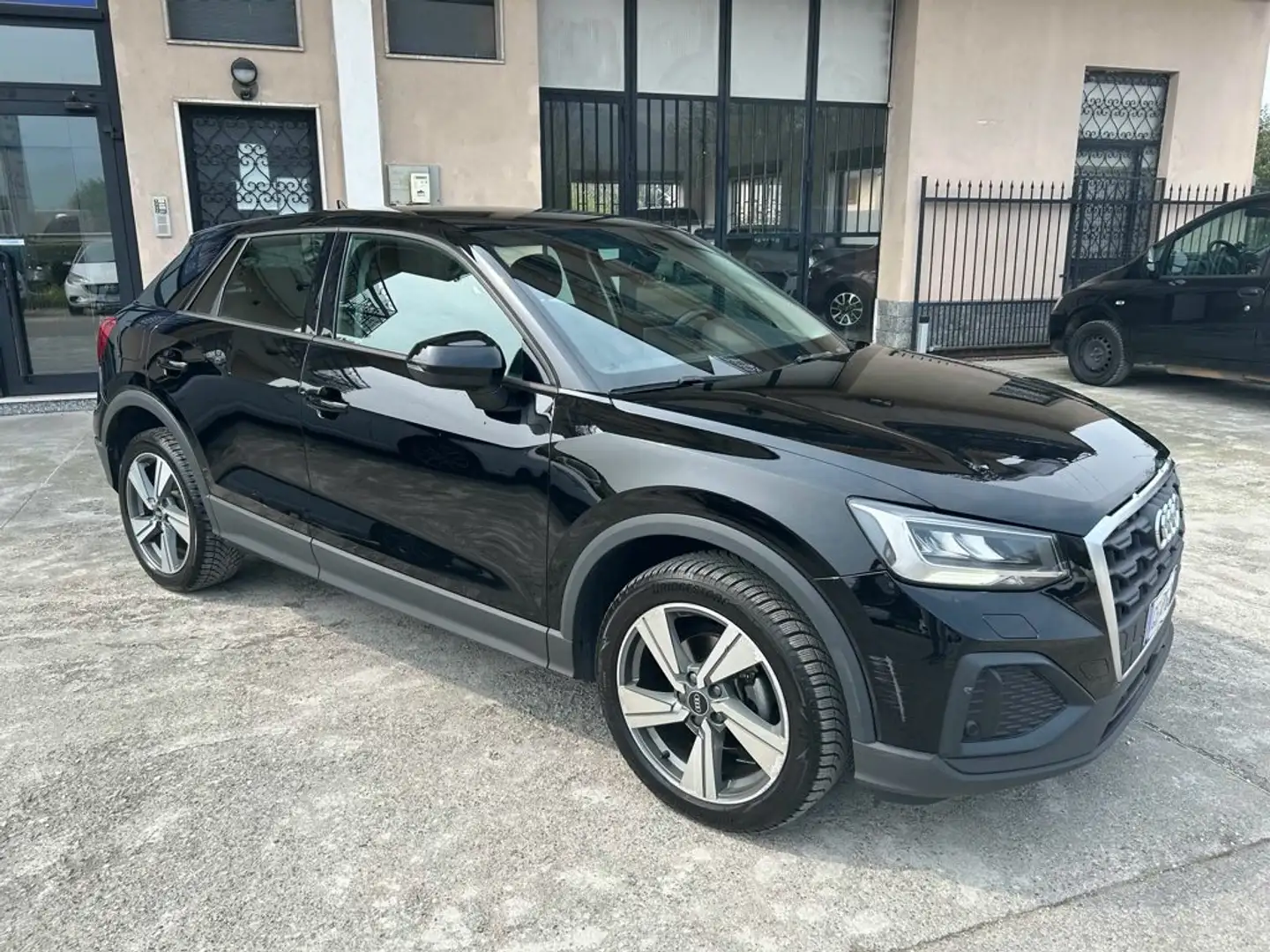 Audi Q2 30 TDI S tronic Admired Noir - 1