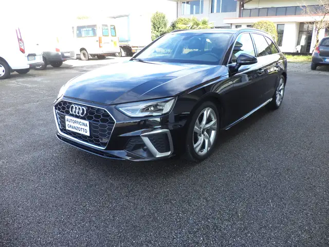 Audi A4 2.0 30 TDI 100KW SLINE EDIT. S TRONIC