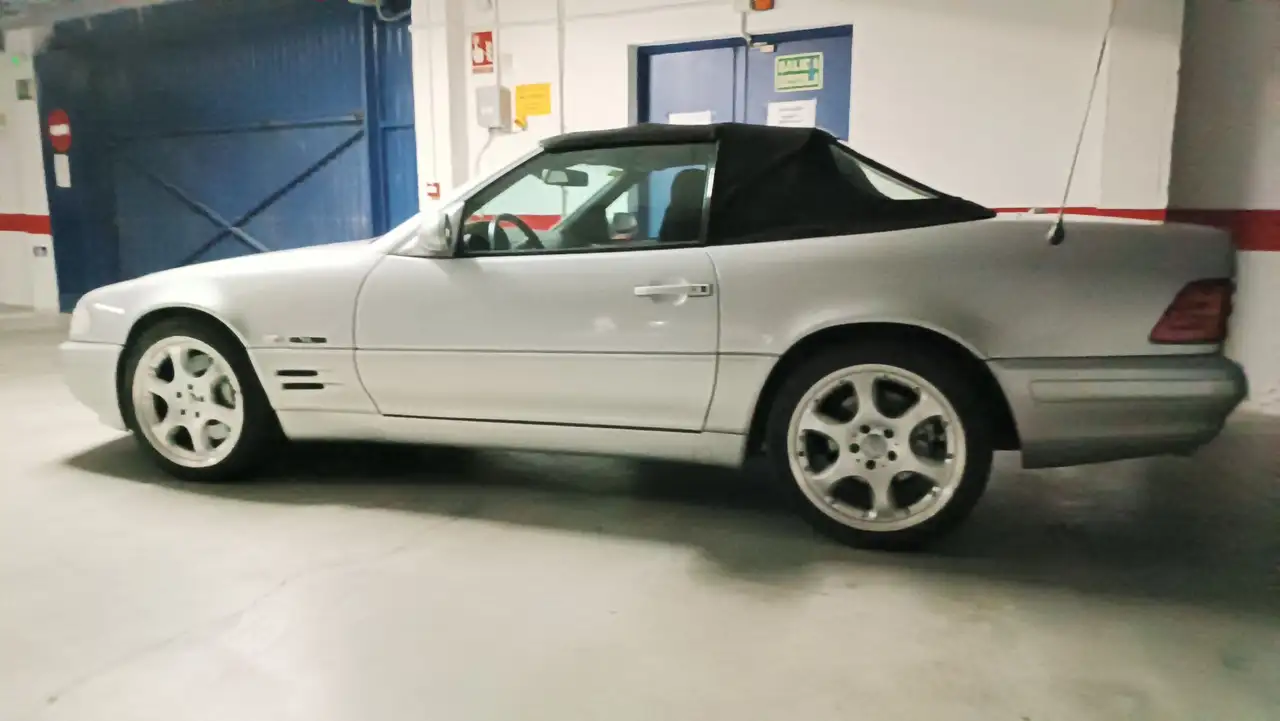 Mercedes-Benz SL 320, foto 4