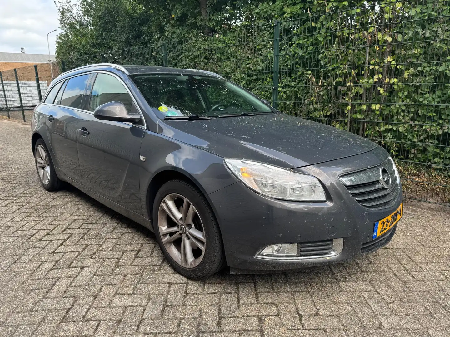 Opel Insignia Sports Tourer 2.0 CDTI EcoFLEX Business+ | Airco | Grijs - 1