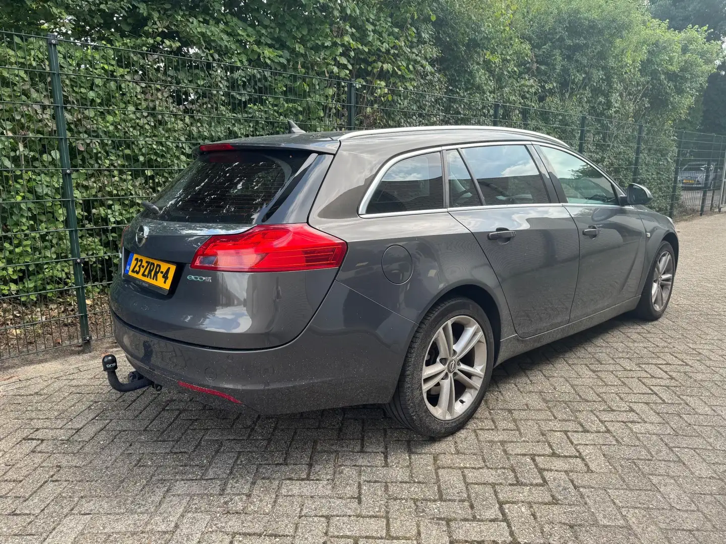 Opel Insignia Sports Tourer 2.0 CDTI EcoFLEX Business+ | Airco | Grijs - 2