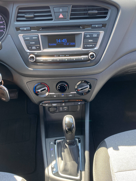 Hyundai i20 Trend Automatik | ab 4,99% | Grantie | Shz | Lhz | — photo 12