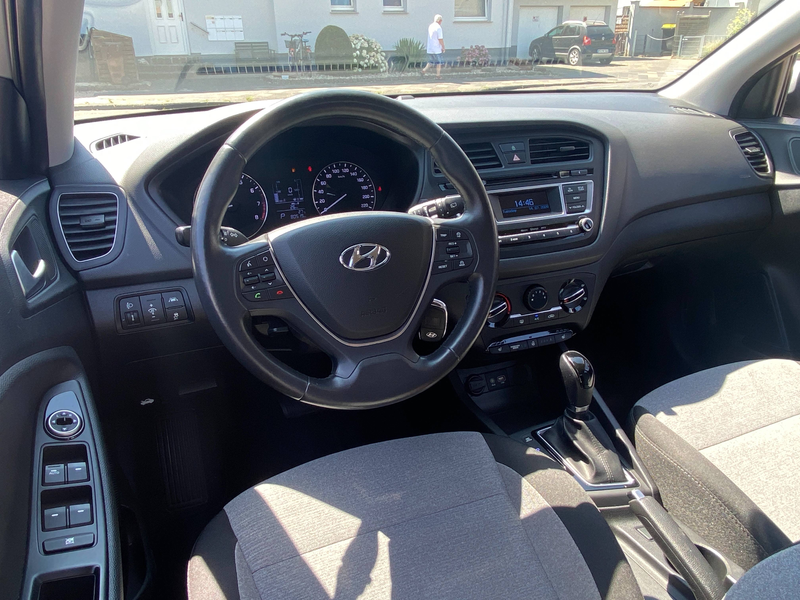 Hyundai i20 Trend Automatik | ab 4,99% | Grantie | Shz | Lhz | — photo 9