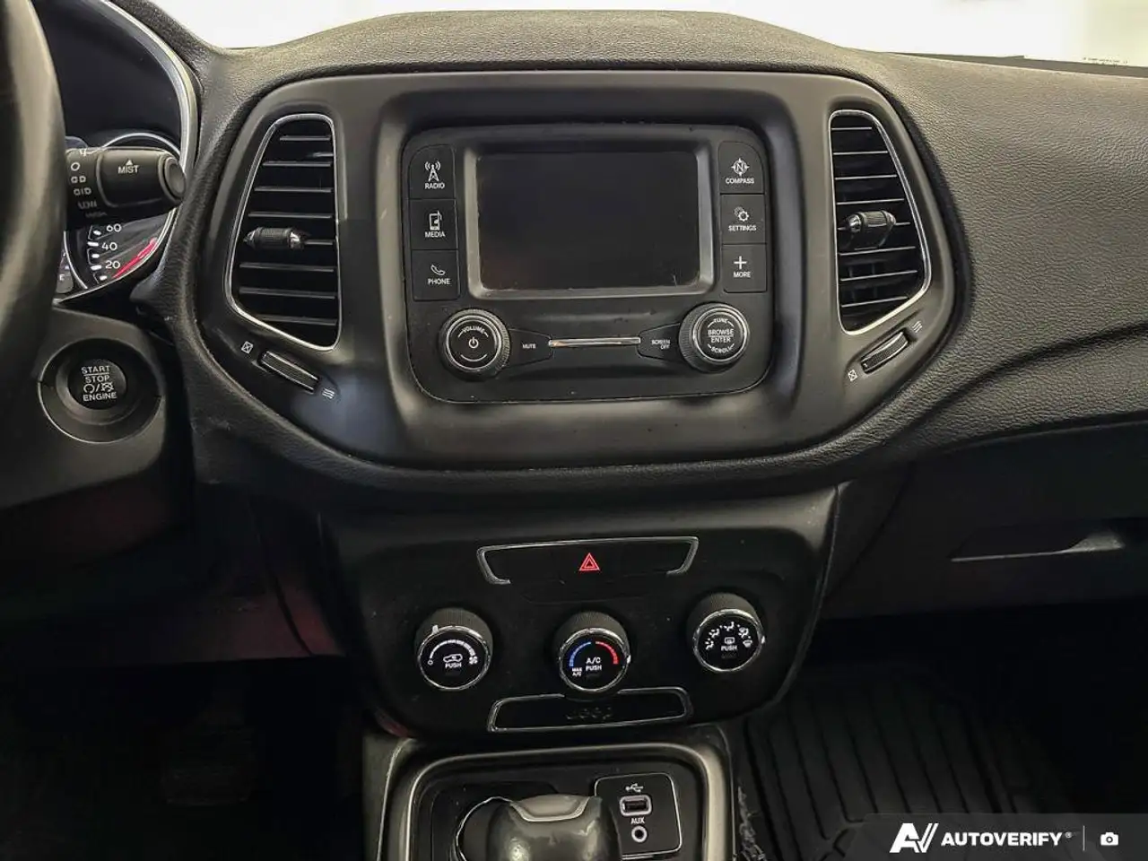 Jeep Compass fotografie Jeep Compass