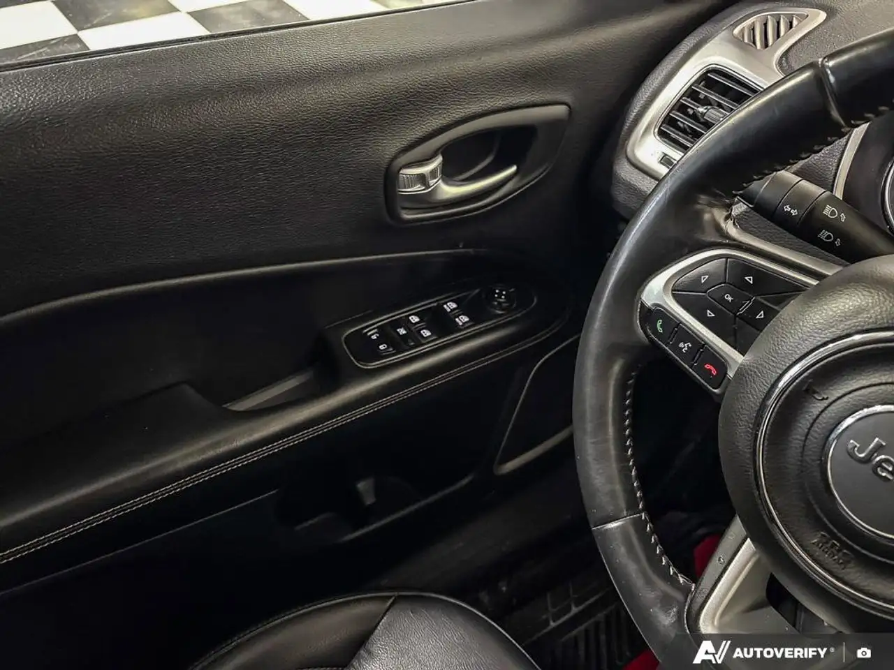 Jeep Compass fotografie Jeep Compass