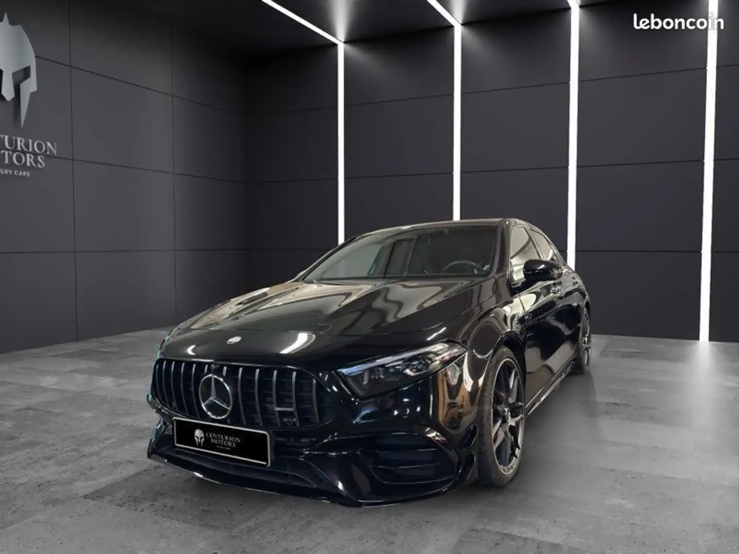 Mercedes-Benz A 45 AMG Mercedes 45s AMG 2.0 421cv 4matic + Noir - 1