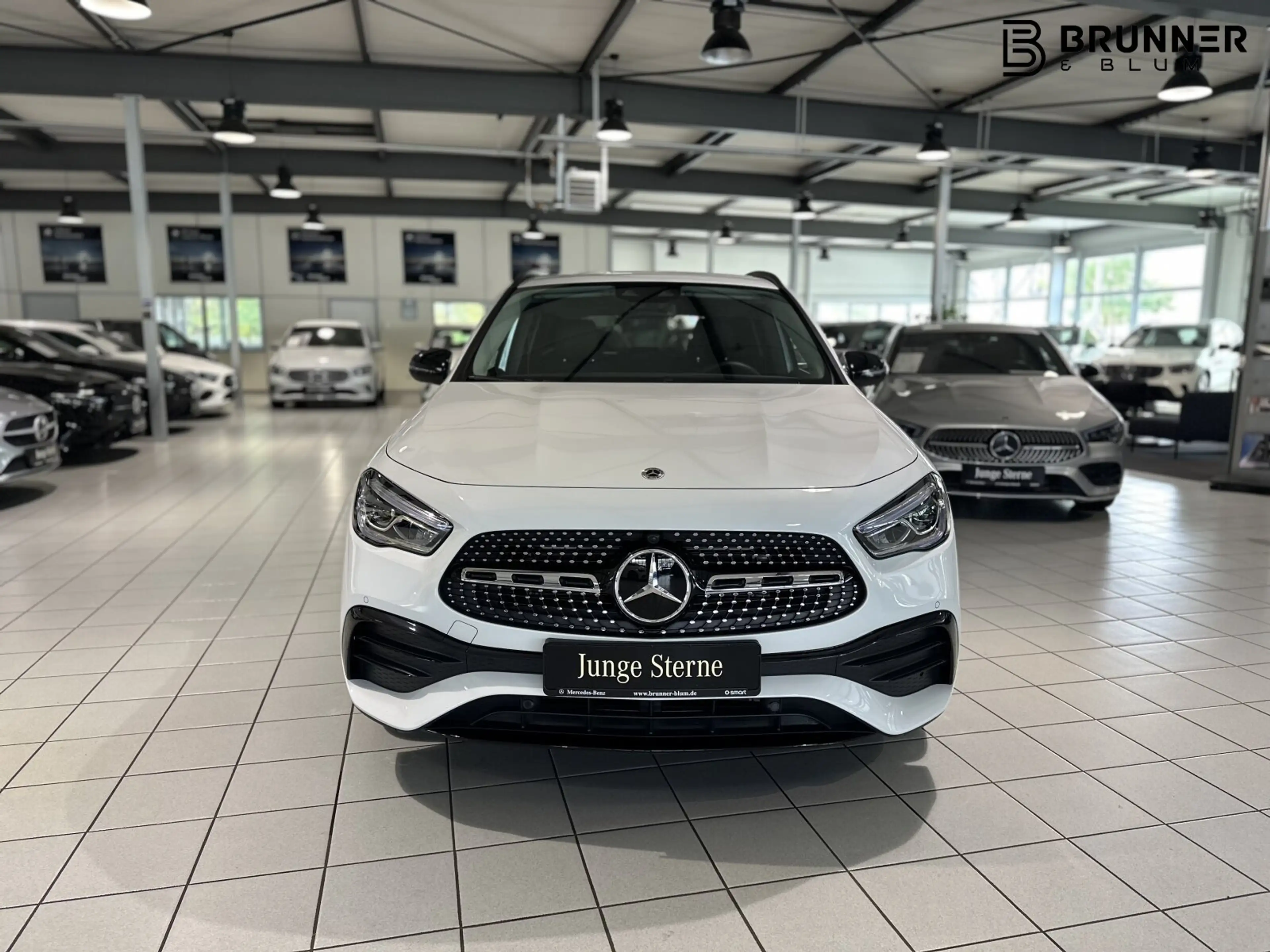 Mercedes-Benz GLA 250 GLA 250 4M AMG,Distronic,Memory,AHK,Night,Kamera — photo 2