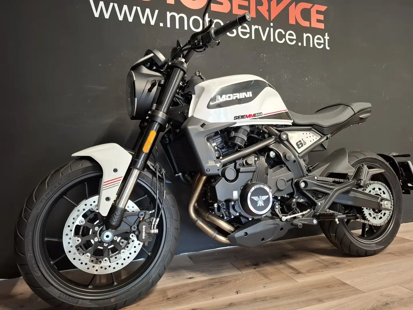 Moto Morini Seiemmezzo STR Weiß - 2
