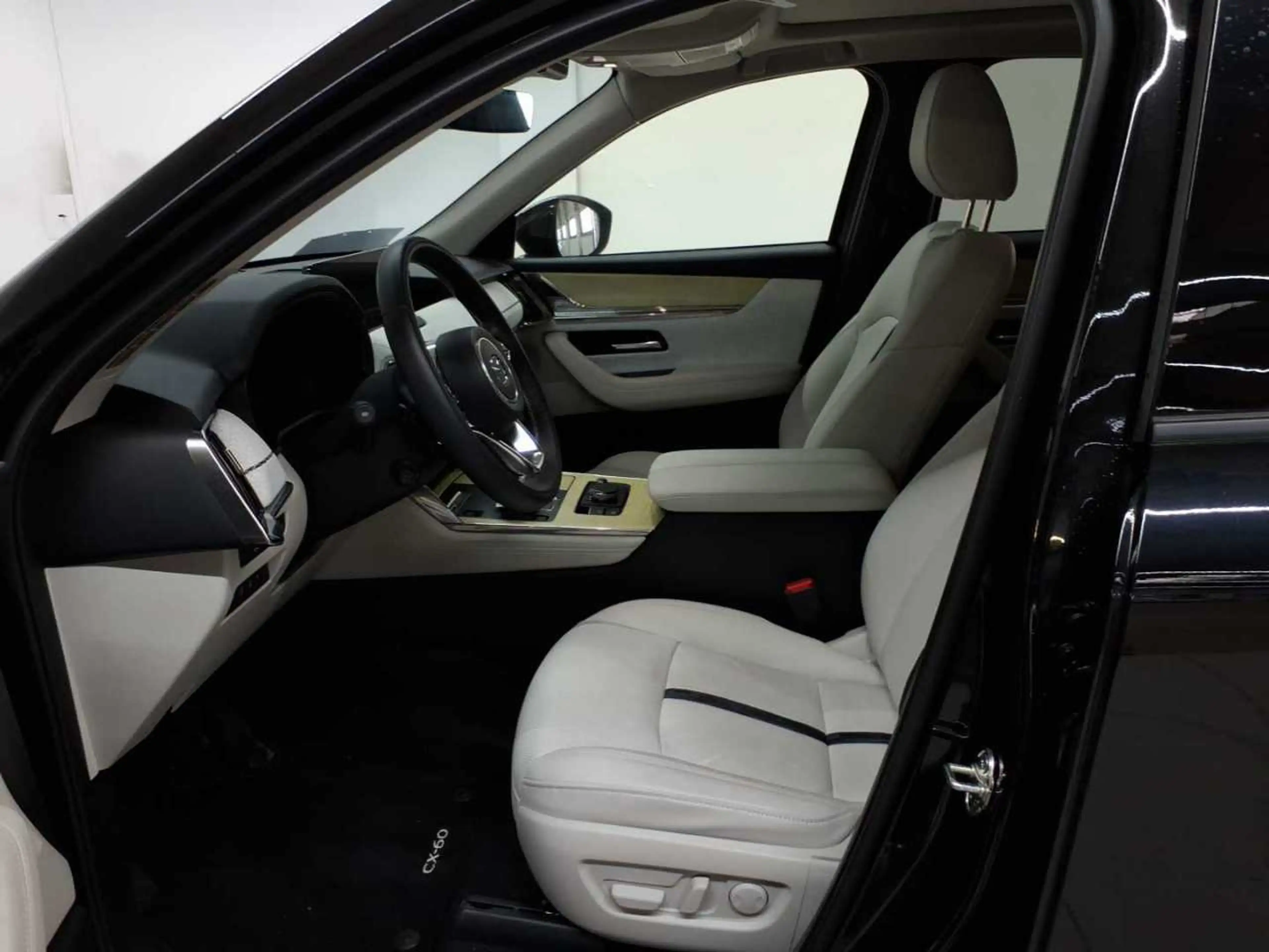 Mazda CX-60 AWD PHEV Aut. TAKUMI PLUS — photo 7