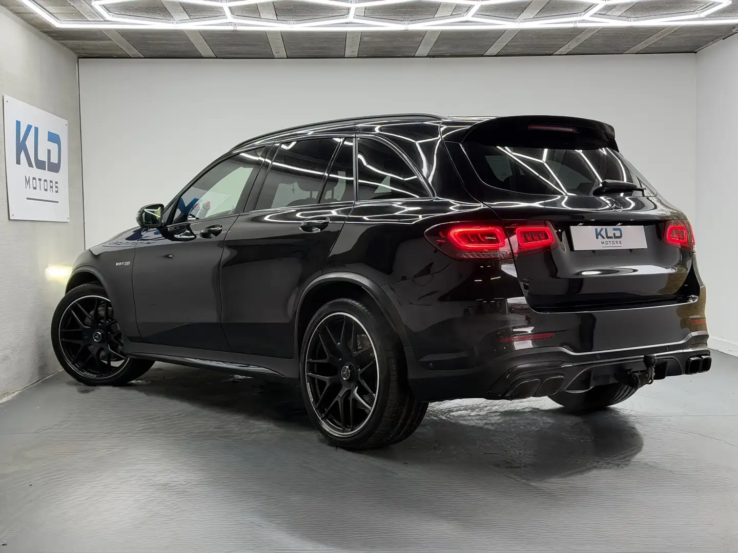 Mercedes-Benz GLC 63 AMG 4Matic+ Speedshift MCT 9G - 2