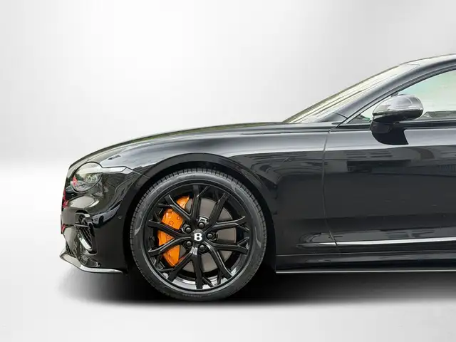 Bentley Continental GT view 8