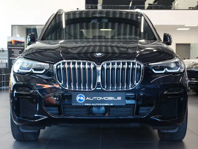 BMW X5 X5 view 3