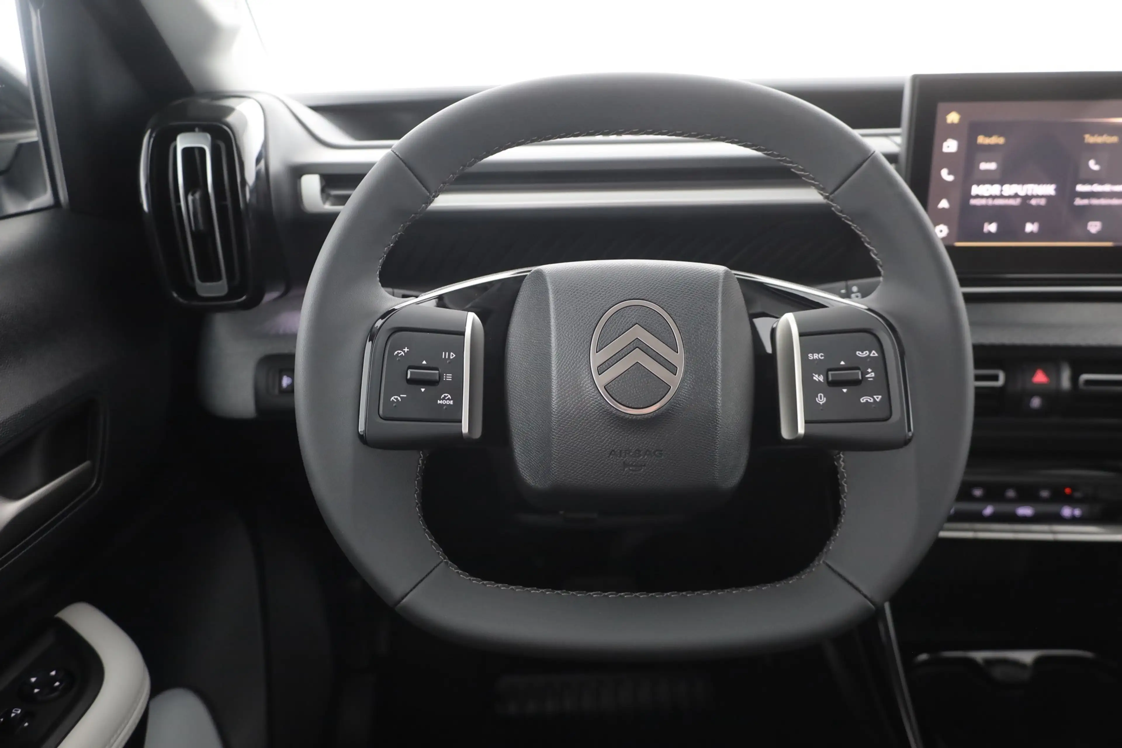 Citroen C3 Aircross Max Hybrid 145 Aut. LED Navi Kamera — photo 14