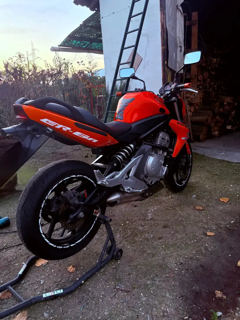 Kawasaki ER - 6 N 2006 Oranje - 1