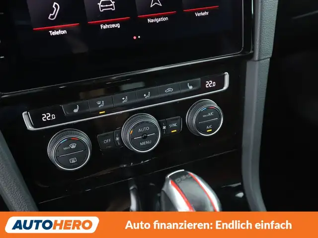 Volkswagen Golf view 22