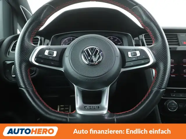 Volkswagen Golf view 19