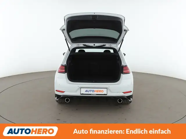 Volkswagen Golf view 17