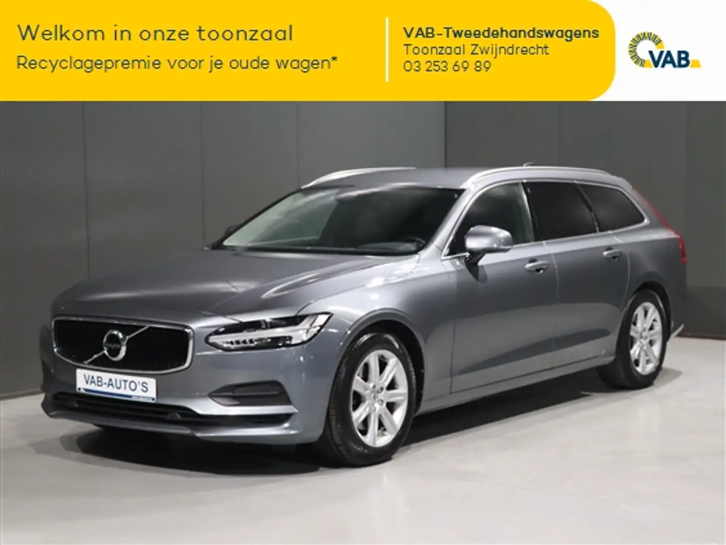 Volvo V90 MOMENTUM Grau - 1