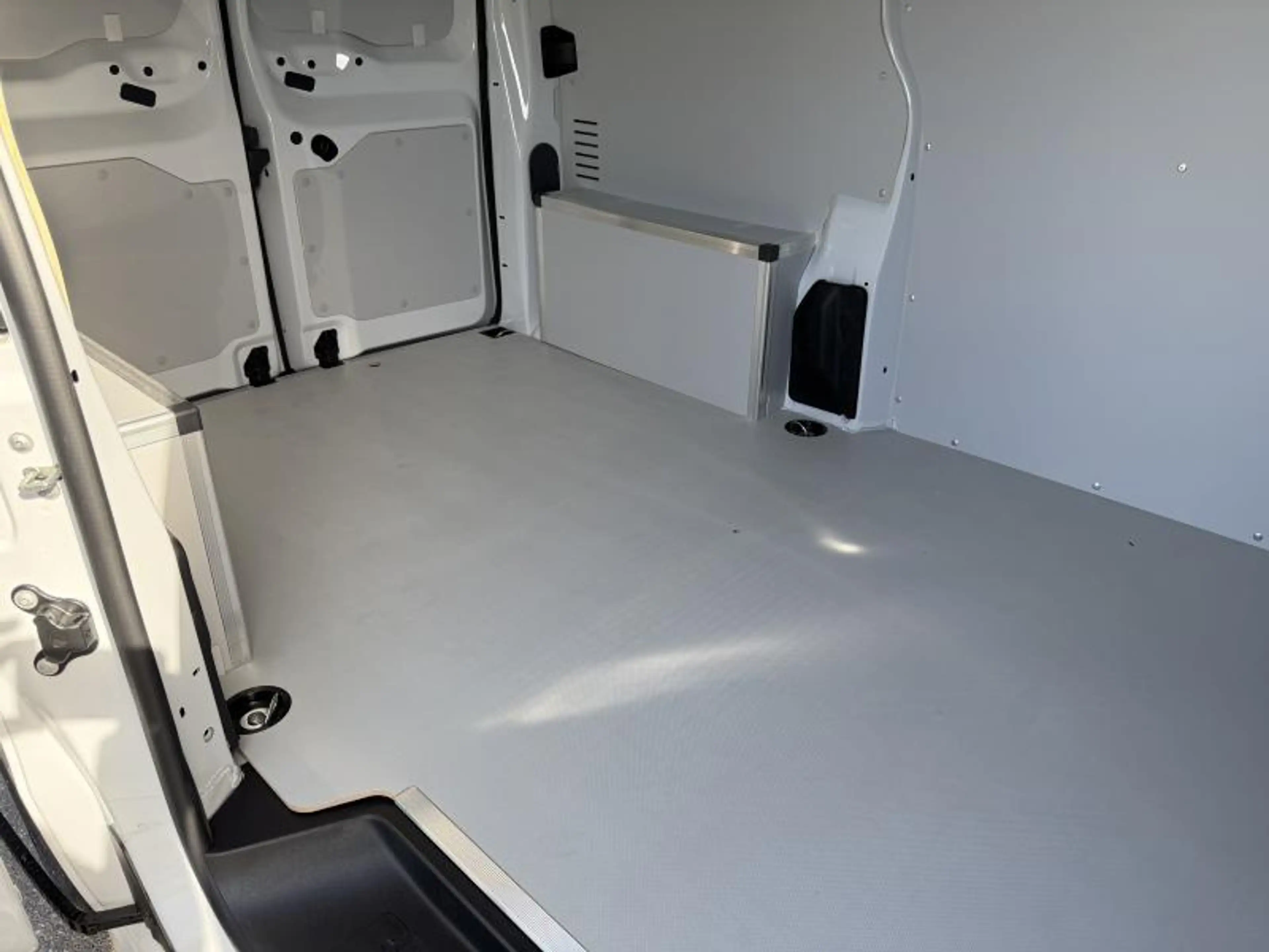 Opel Vivaro L2 , GPS, att.remorque, plancher bois — photo 12
