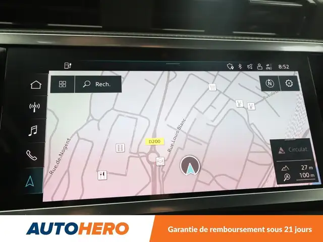 Audi Q3 view 23