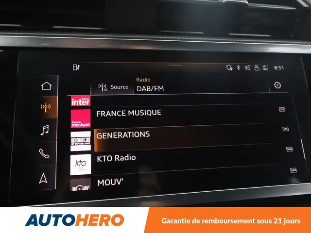Audi Q3 view 21