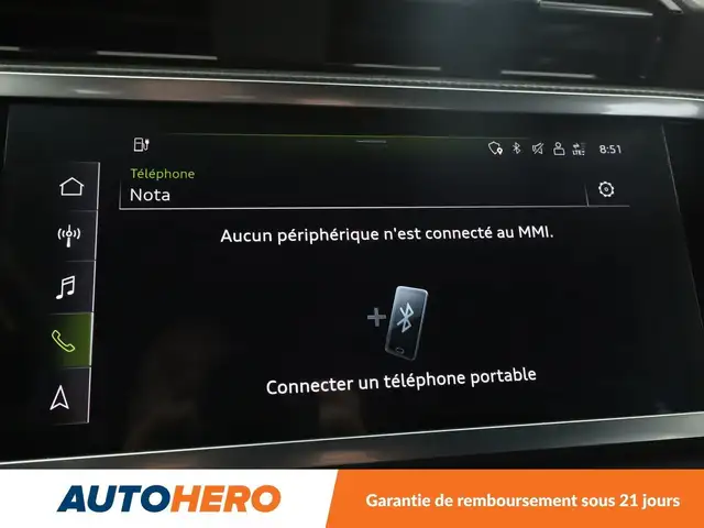 Audi Q3 view 22