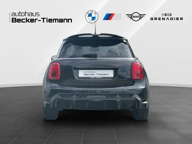 Mini Cooper Cooper view 5