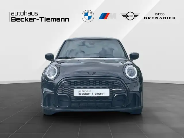 Mini Cooper Cooper view 2