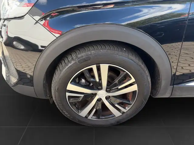 Peugeot 3008 view 7