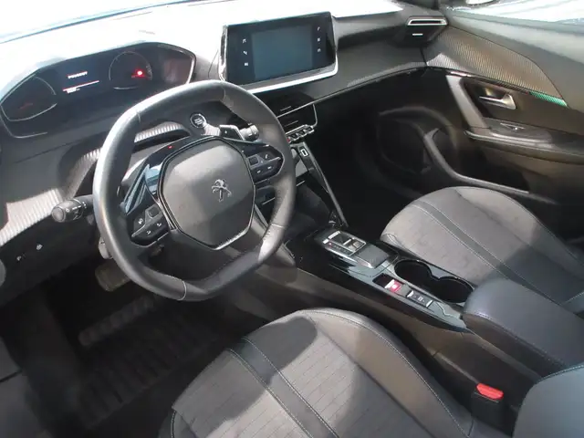 Peugeot 2008 view 24