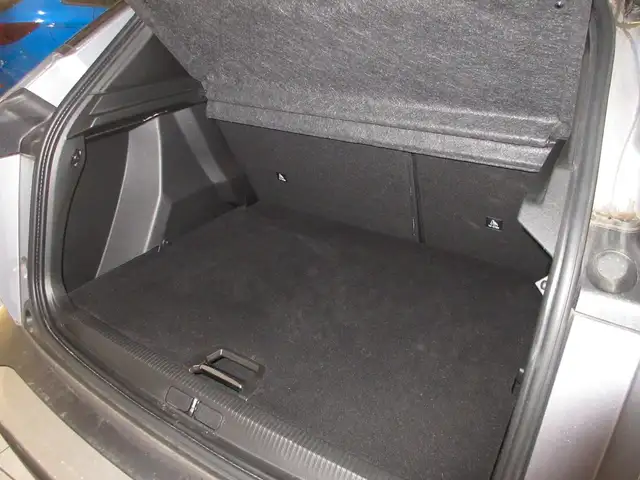 Peugeot 2008 view 30