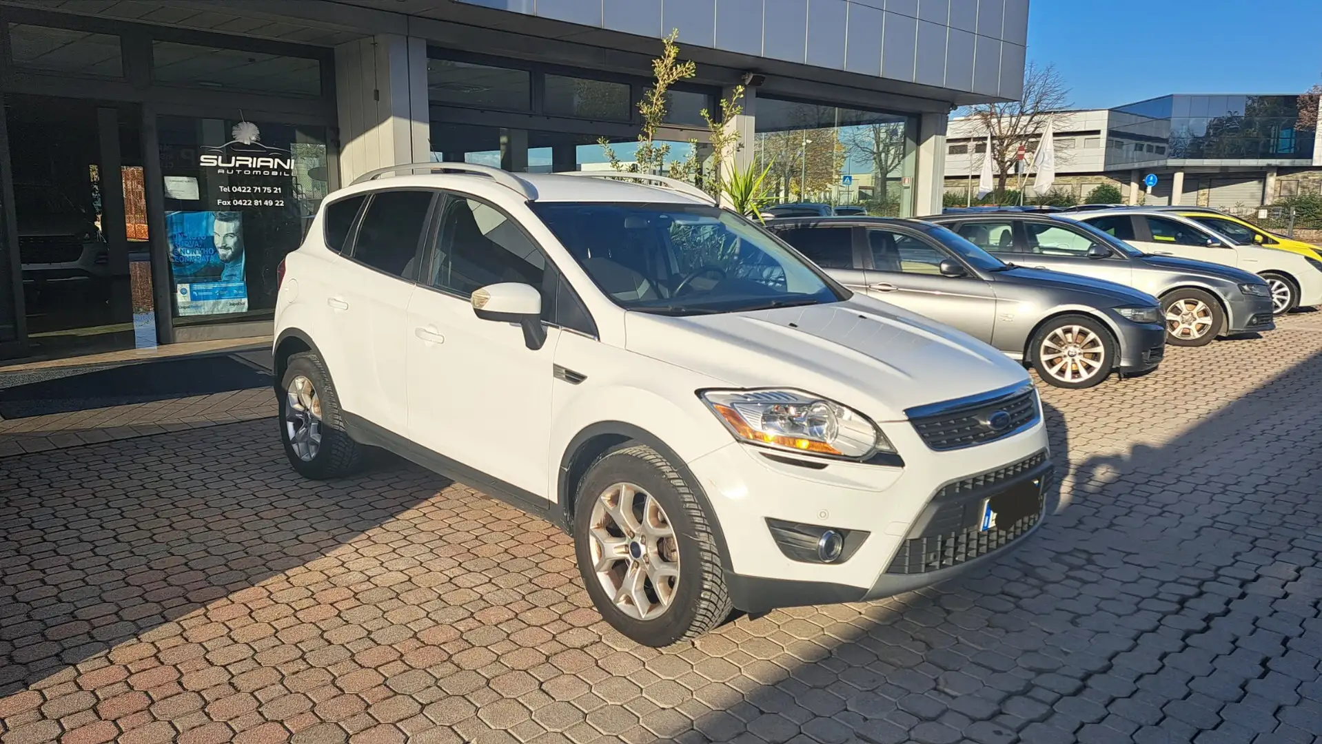 Ford Kuga Kuga 2.0 TDCi 140 CV 2WD Titanium DPF Bianco - 2