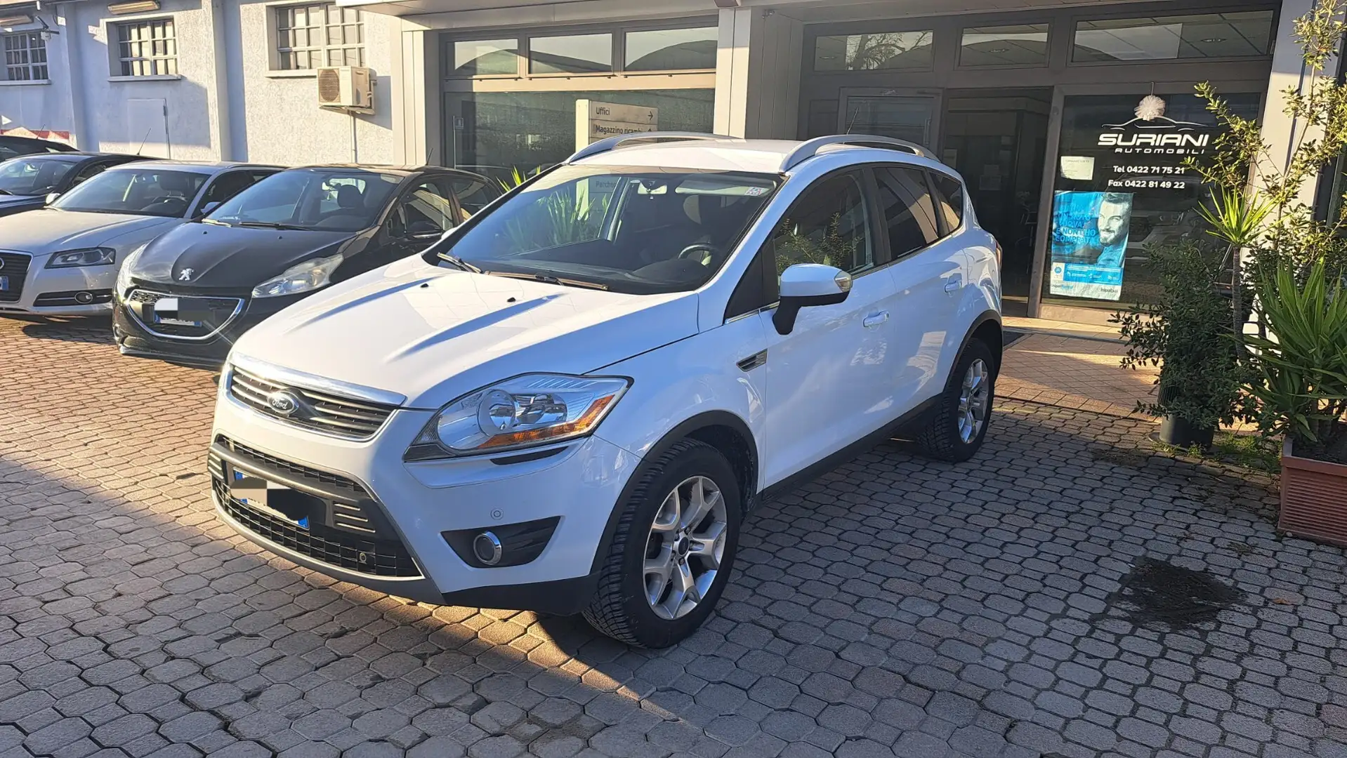 Ford Kuga Kuga 2.0 TDCi 140 CV 2WD Titanium DPF Bianco - 1