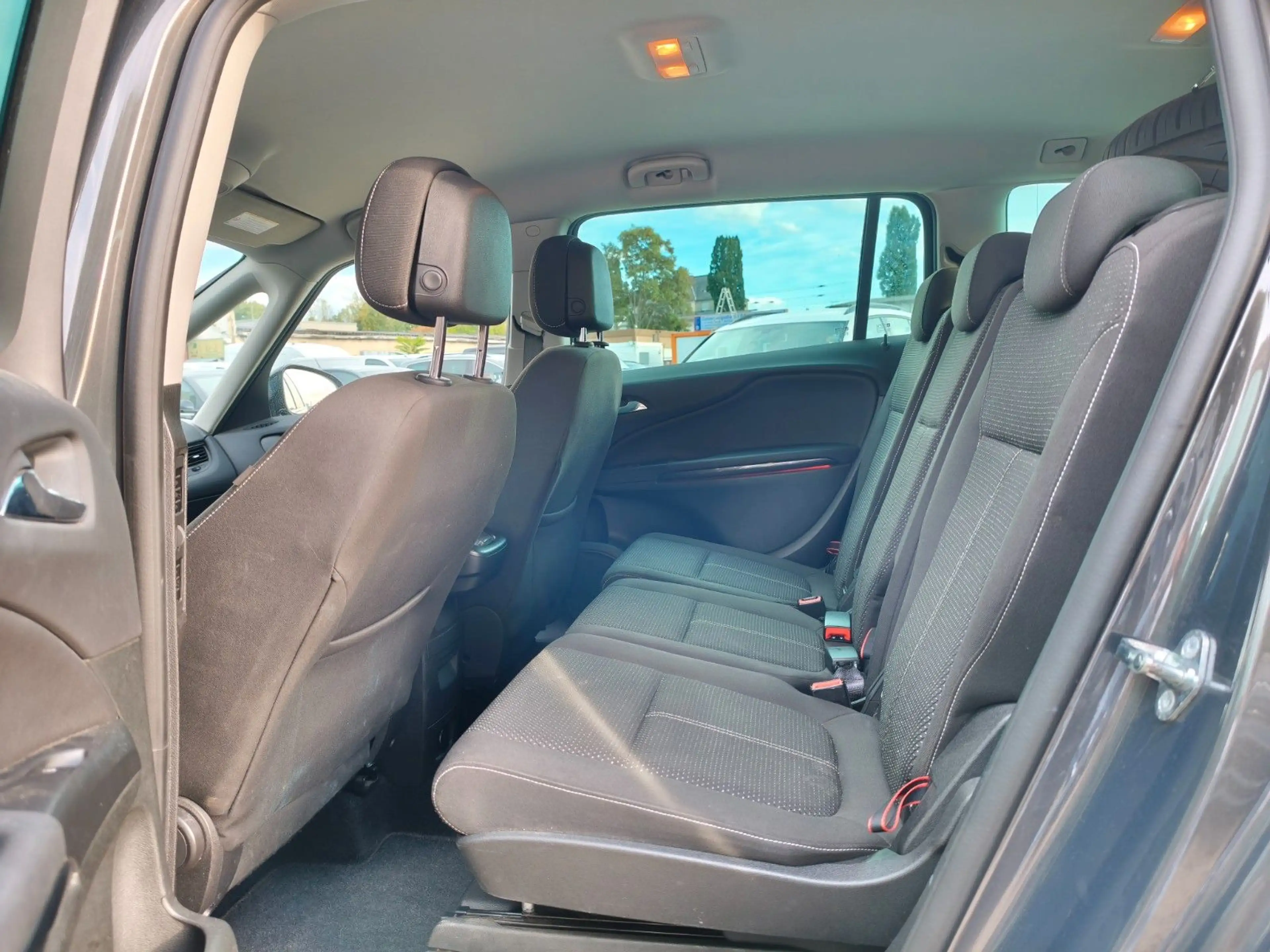 Opel Zafira Tourer 2.0CDTI Innovation*Automatik*7-Sit — photo 12