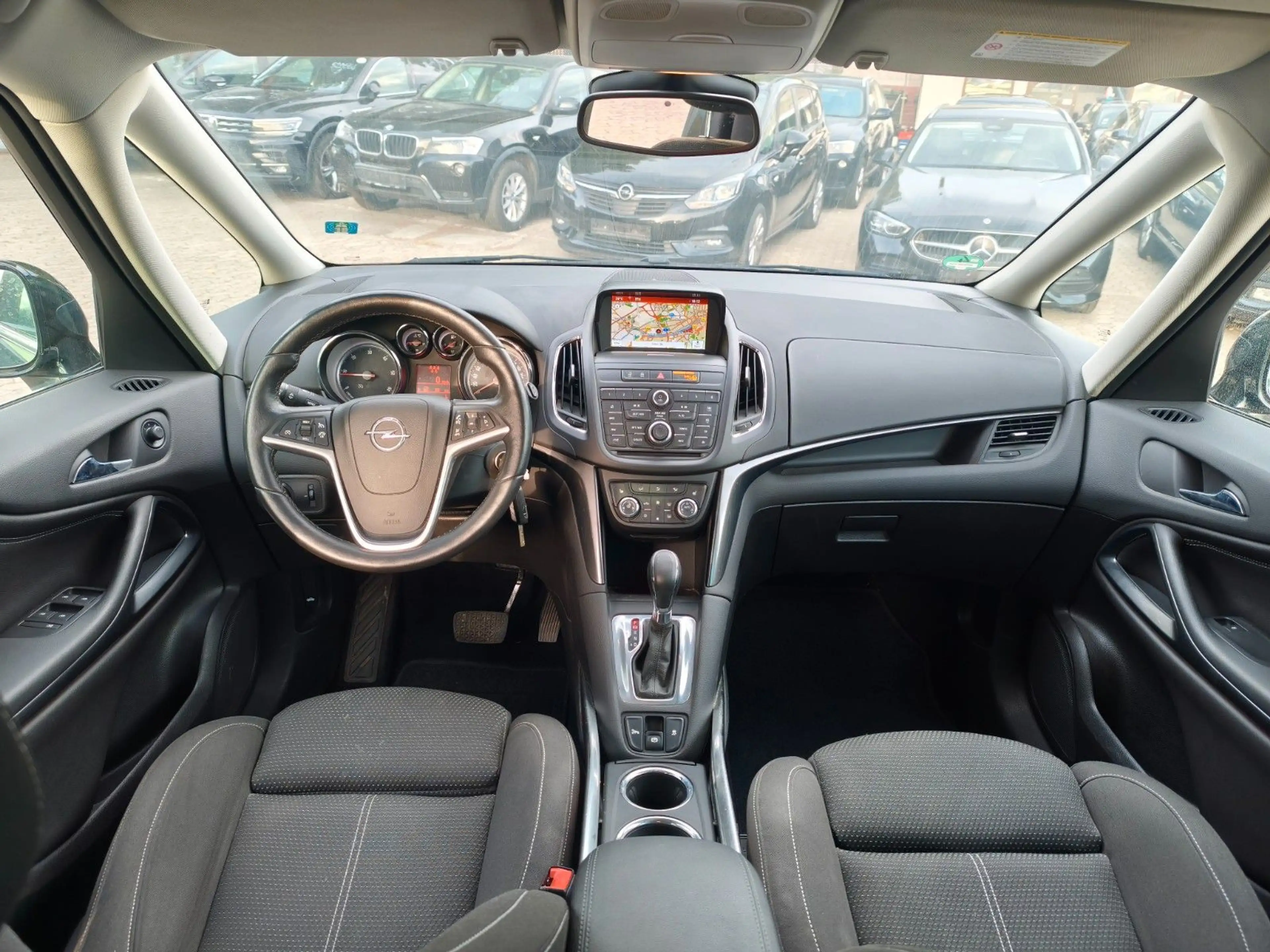 Opel Zafira Tourer 2.0CDTI Innovation*Automatik*7-Sit — photo 9