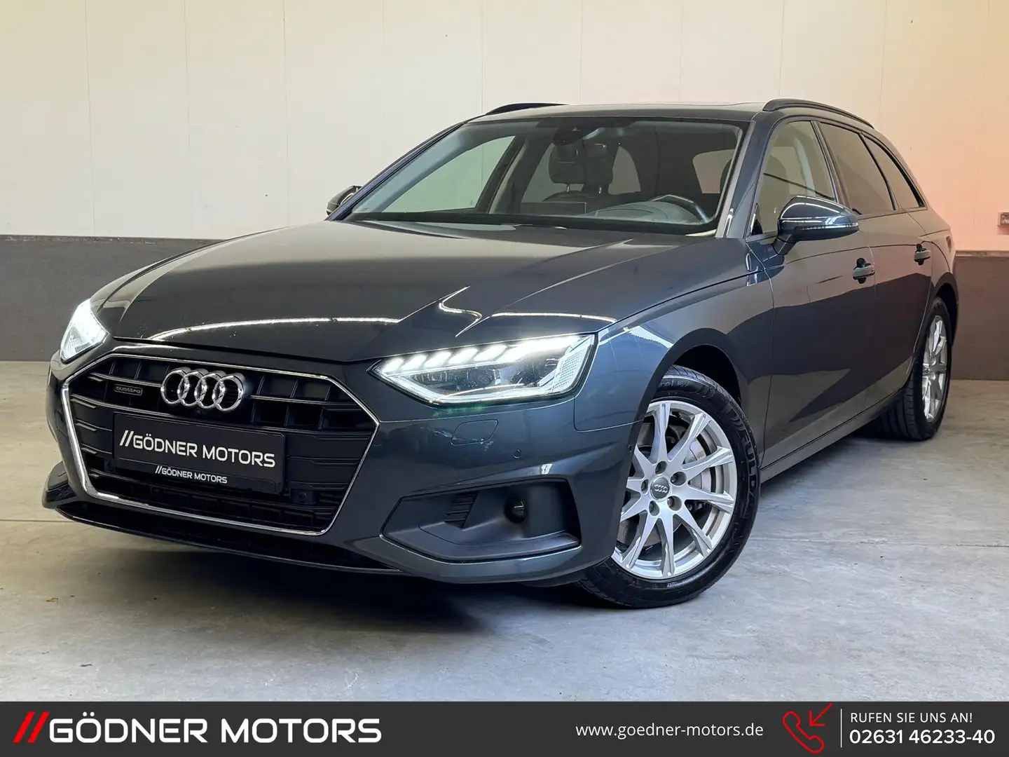 Audi A4 Avant 45 TFSI quattro basis DE/DIGITAL-TACHO/36... Grau - 1
