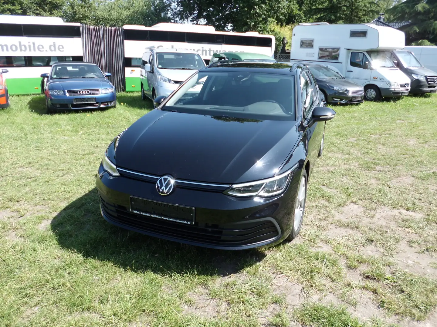 Volkswagen Golf Variant Life Schwarz - 2