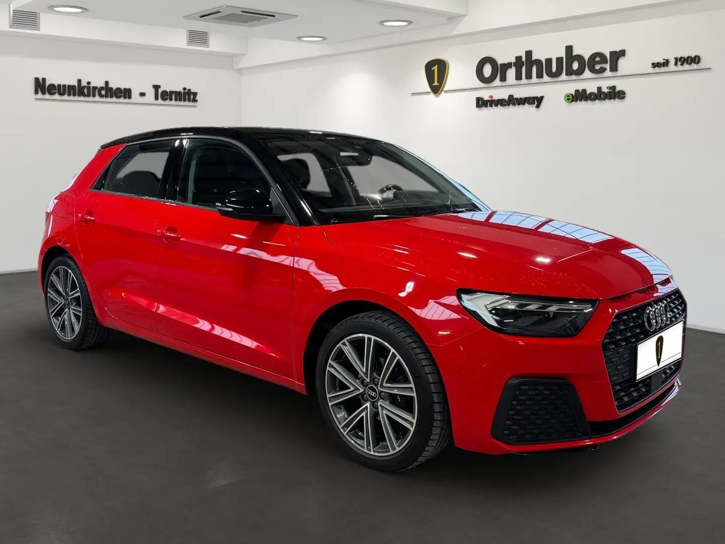 Audi A1 25 TFSI intense Rot - 2