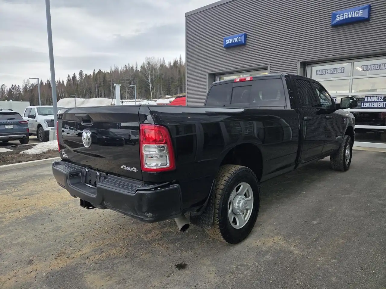 RAM 3500 снимка RAM 3500
