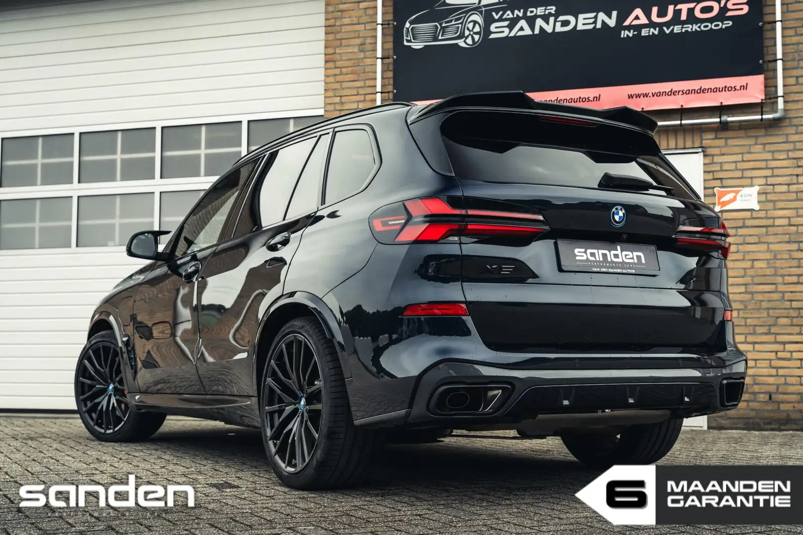 BMW X5 xDrive50e M-sport pro|NL-auto|massage|Skylounge|Bo Noir - 2